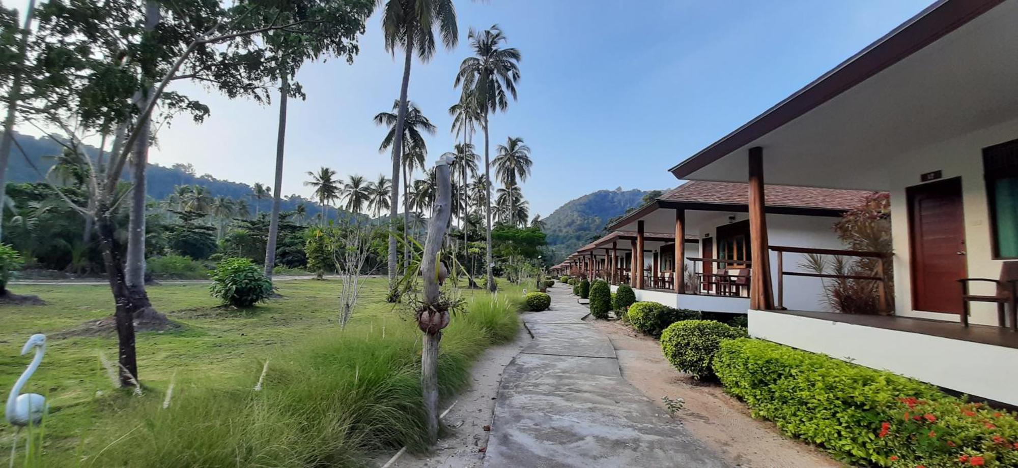 Koh Ngai Paradise Beach Room photo