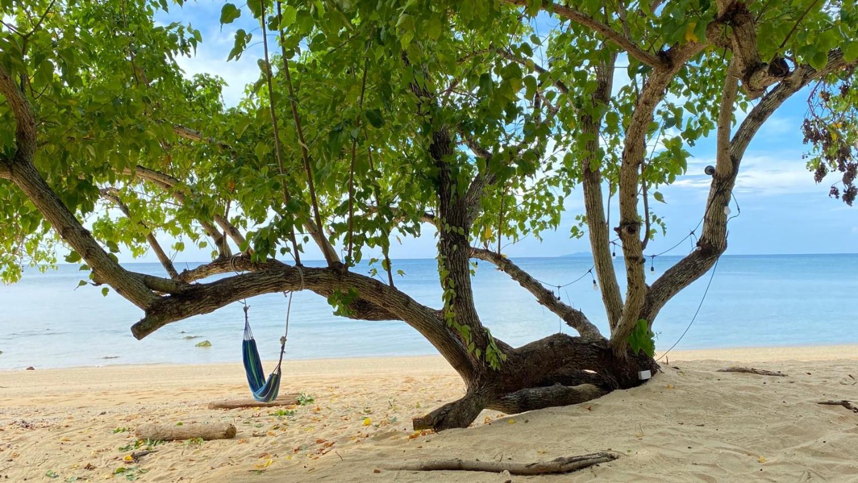 Koh Ngai Paradise Beach Exterior photo